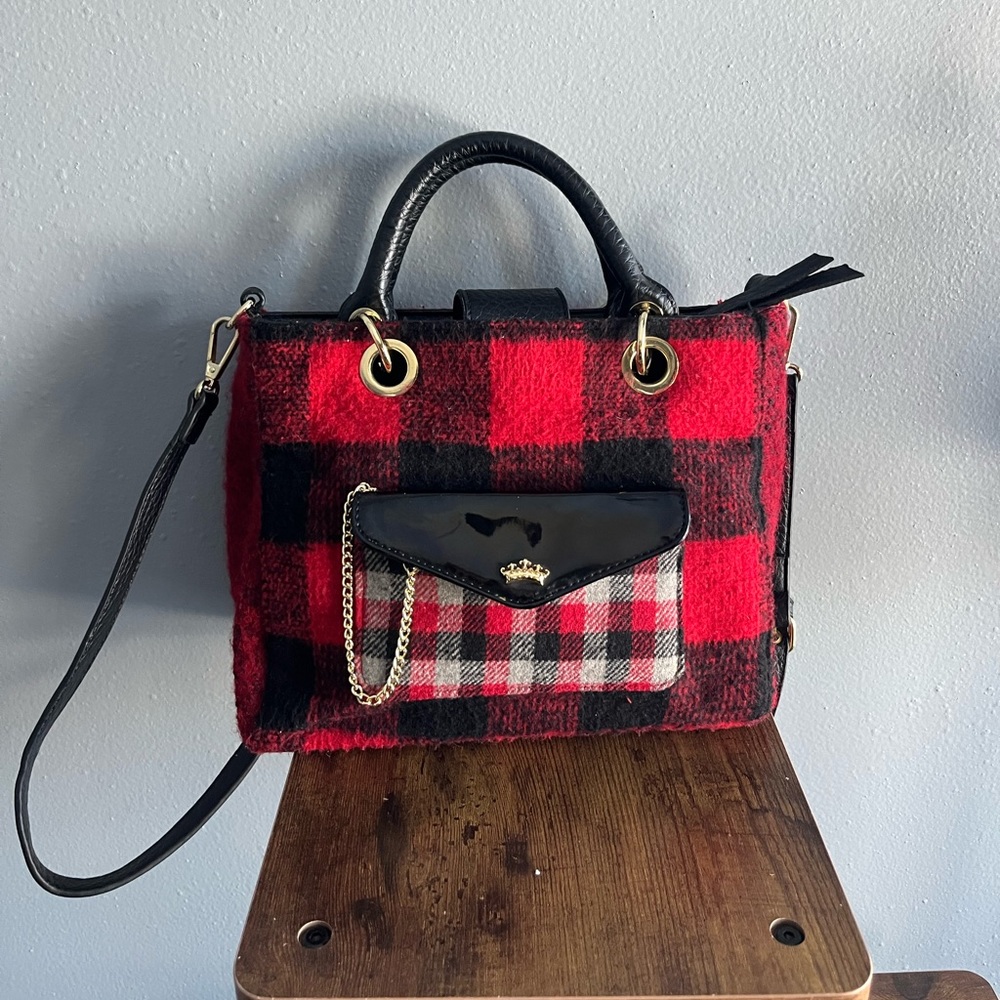 NWOT Juicy Couture Hand bag